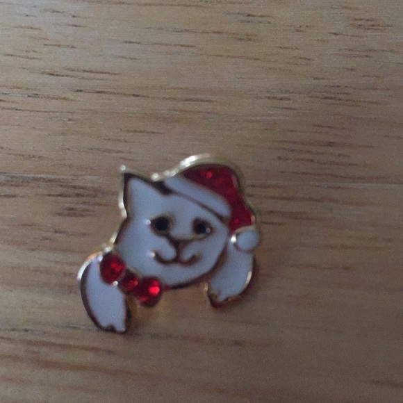 New Kitty Cat Santa Pierced Earrings - Picture 2 of 2